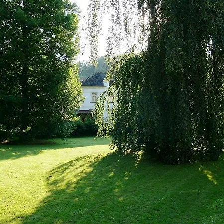 Penzion Továrníkova 3*